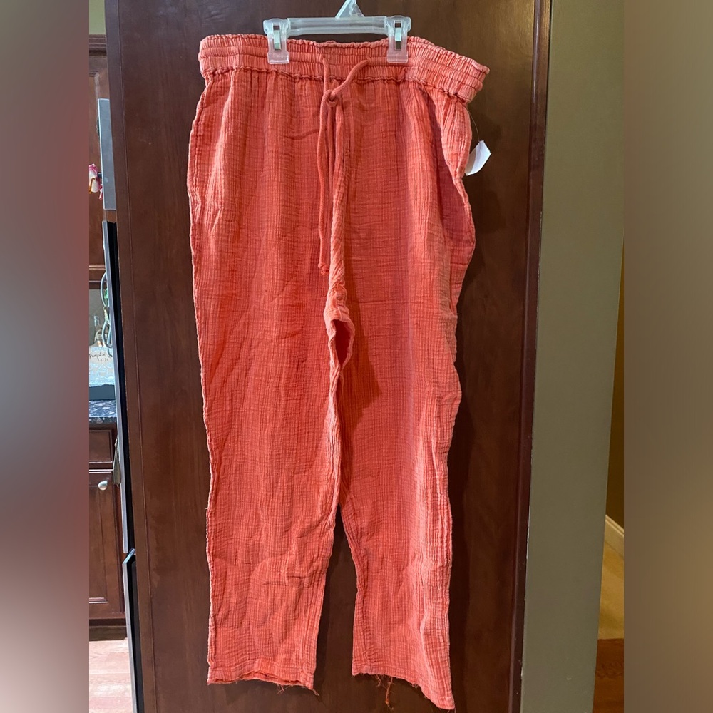 Wonderly Coral Gauze Drawstring Joggers
